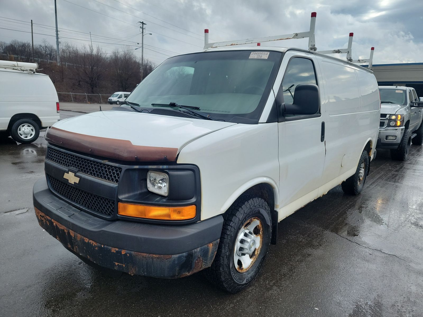 2012 Chevrolet Express Cargo Van RWD 2500 135"